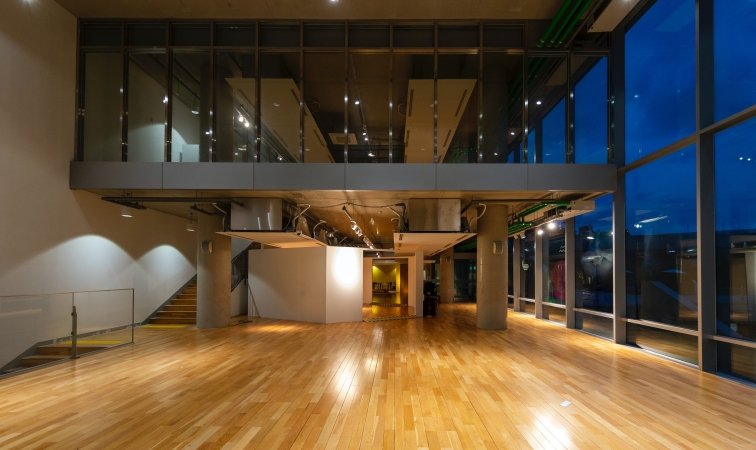 Commercial floors from Carpet Central & Hardwood Flooring in Highland Park